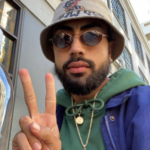 Meet your Posher, Aaron